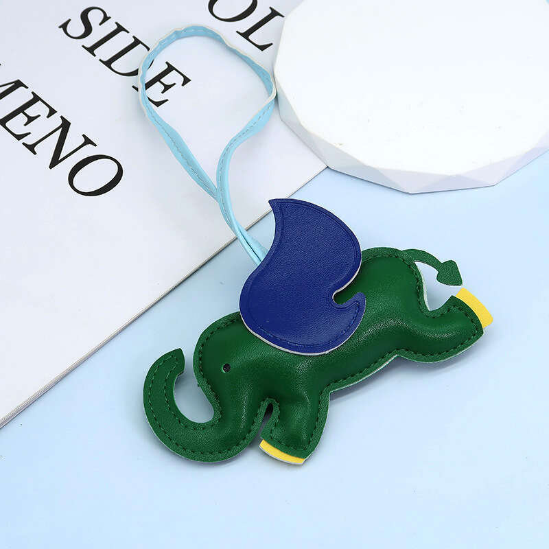 Creative Mini Cute Car Keychain Gift Cartoon PU Leather Dumbo Bag Pendant