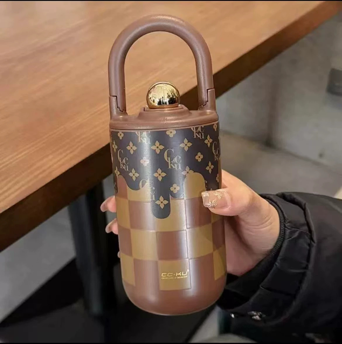 Designer Water Bottle Luxury Crystal Girls Portable Double Wall Vacuum Reusable Coffee Cups Travel Mug Stainless Steel Insulated Thermos Tumbler with 
