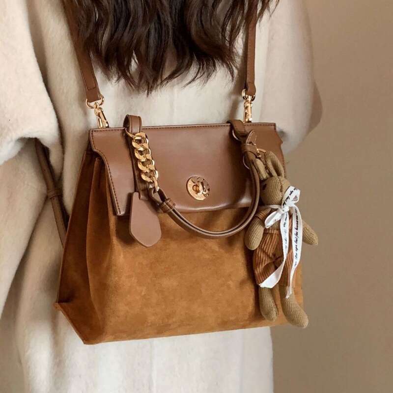 Maillard College Style Brown Backpack for Women 2024 New Spring Niche Designer Single Shoulder Bag