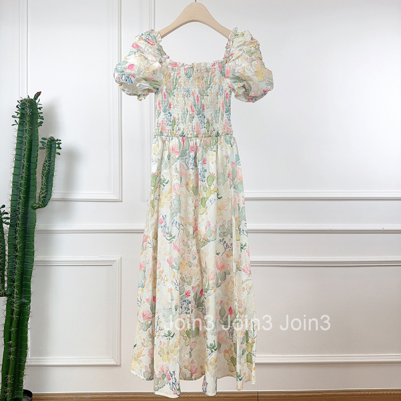 2025 Summer New French Elegant Sweet Square Neck Puff Short Sleeve Printed Dress Waist-Cinching Dress Pleated Long Dress