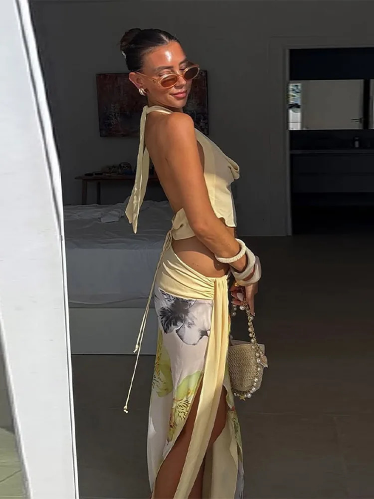 Sexy Backless Halter Top Printed Skirt Set Lady Retro Low Cut Lace Up Tops High Slit Skirts Sets Women Chic Street Party 250729