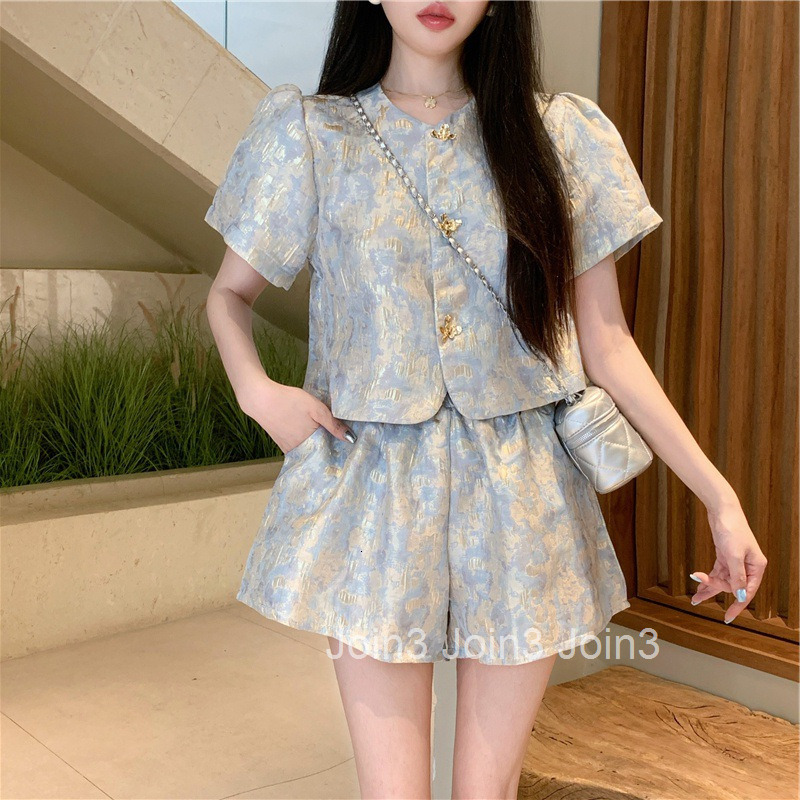 New French Style Summer Two-Piece Womens Jacquard Round Neck Loose Single-Breasted Slimming Short Sleeve Top + Shorts Set for Women