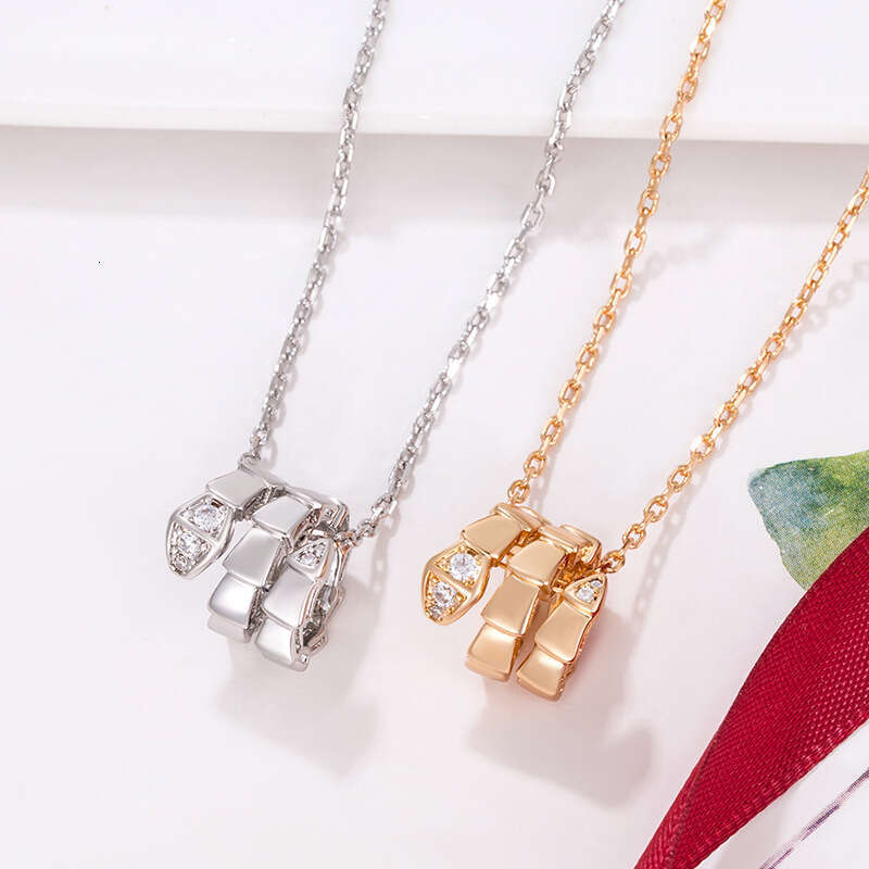 V Circle Head and Tail Smooth Snake Bone Necklace for Women, Rose Gold Plated, Fully Inlaid with Dias, Snake-Shaped Double Ring Pendant Trendy