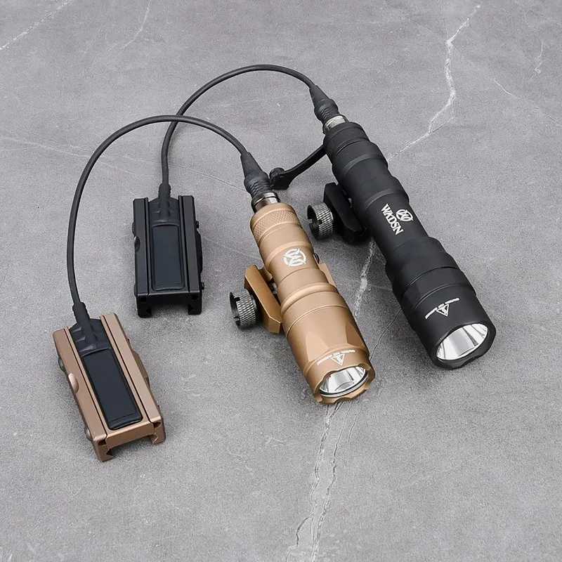 WADSN M600DF Tactical Flashlight M300A White LED Scout Light Pressure Switch Mount Slot Fits 20mm Picatinny Rail Airsoft HuntingXJ250728