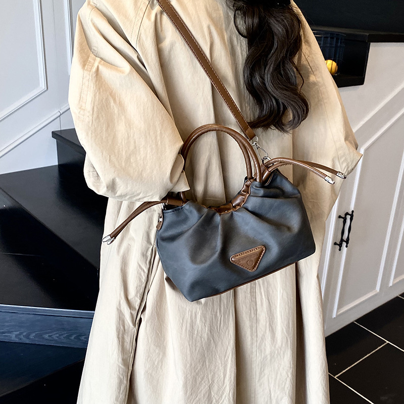 DHAL Niche Wrinkle Versatile Single Shoulder Handbag for Women 2025 Summer New Fashion Commuter Crossbody Bag