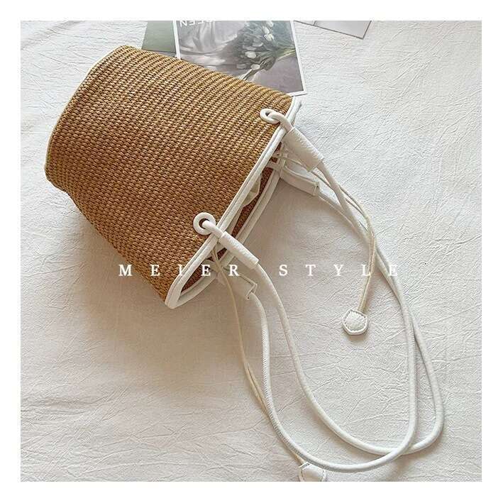 Korean Style INS Straw 2025 New Patchwork Woven Basket Beach Versatile Textured Shoulder Bag
