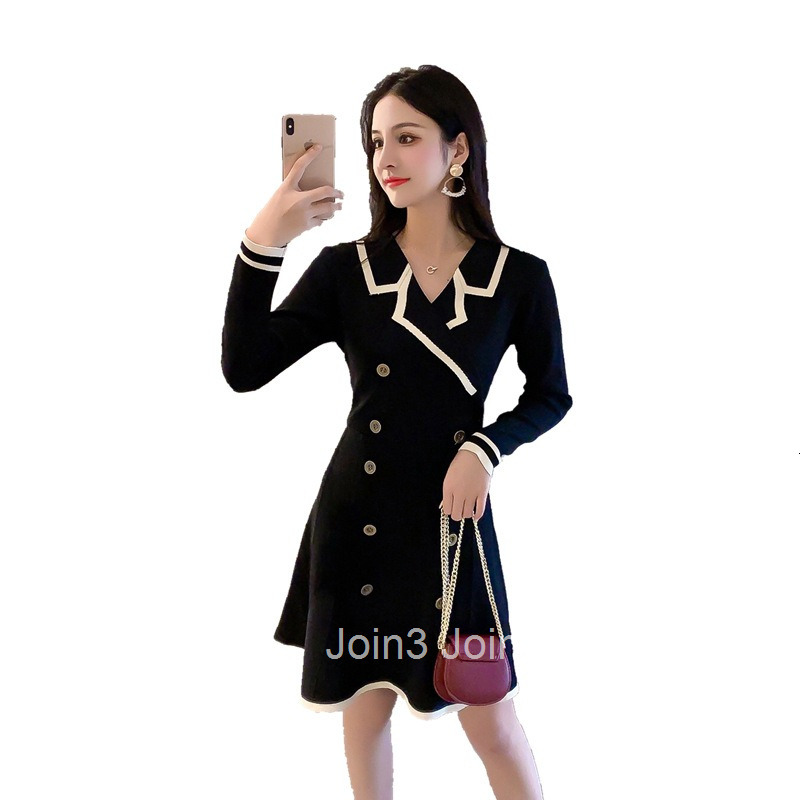 Elegant Socialite Base Dress Autumn Winter Slim Fit Slimming Little Fragrance Milk Knitted Long Sleeve Dress