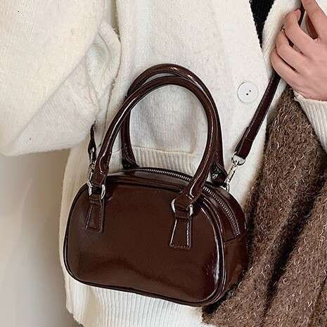 2025 New Women's Spring and Summer Trend Single Shoulder Crossbody Handheld Small Square Bag