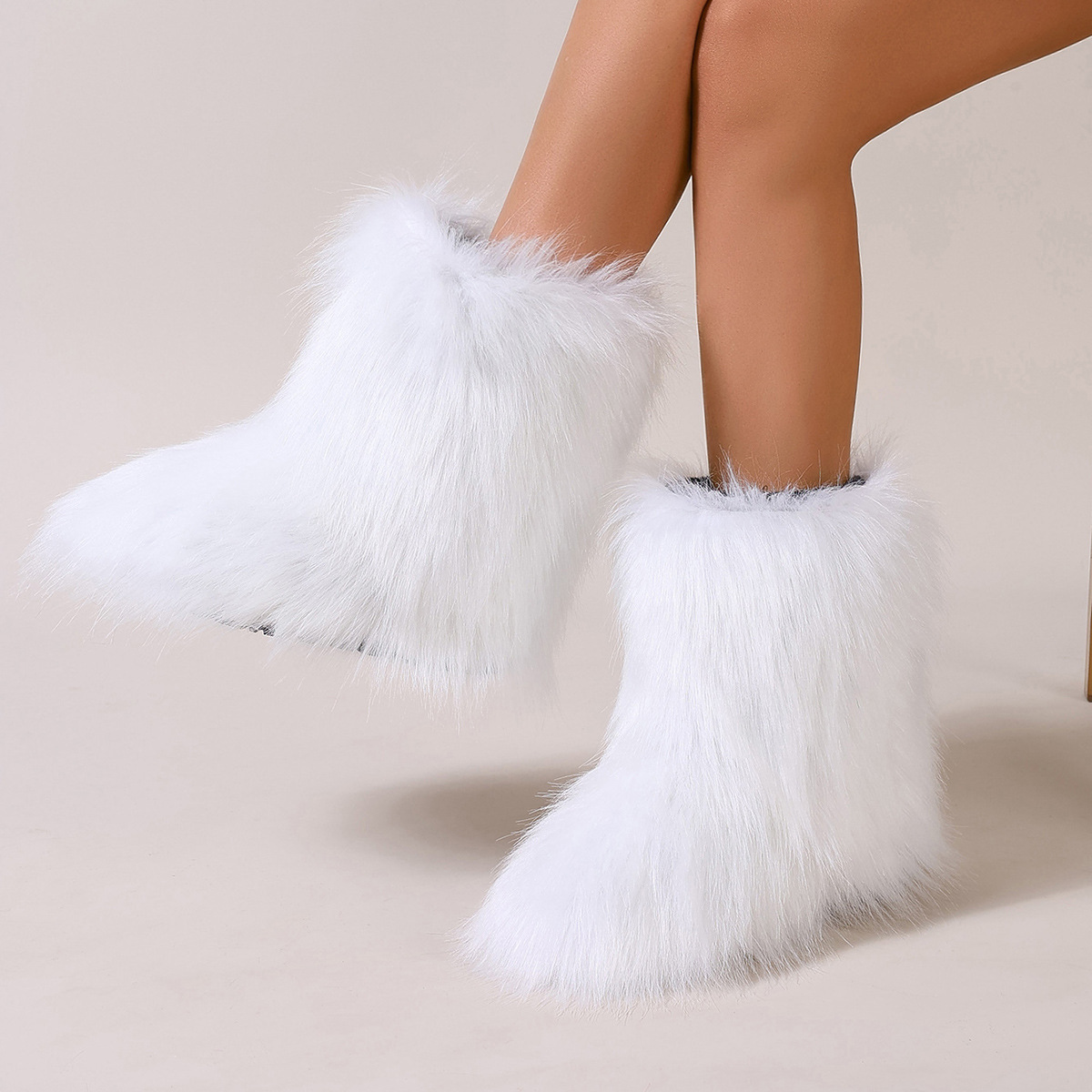 Hot Girl y2k Furry Boots Women's winter warm and fashionable boots mid-calf boots Large size thick soled snow boots