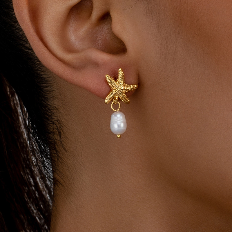 Elegant Beach Vibes: Simple Yet Cute Starfish & Pearl Studs for Special Occasions