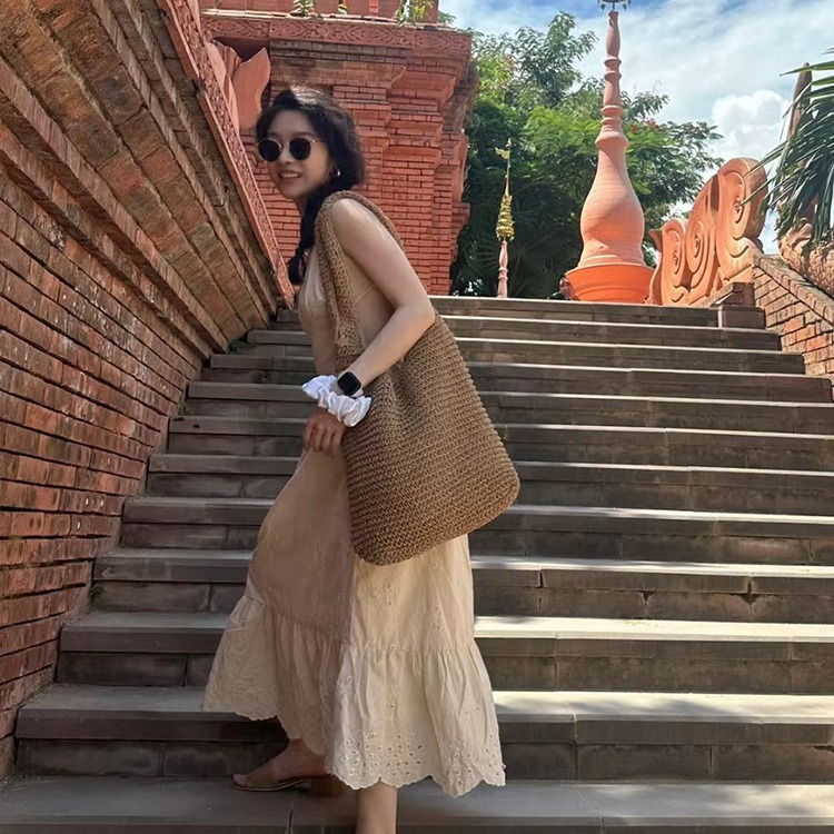 Designer Luxury Single-shoulder Large-capacity Crossbody Bag, Women's Summer Canvas Bag, Beach Vacation Beach Woven Bag, Straw Woven Bag