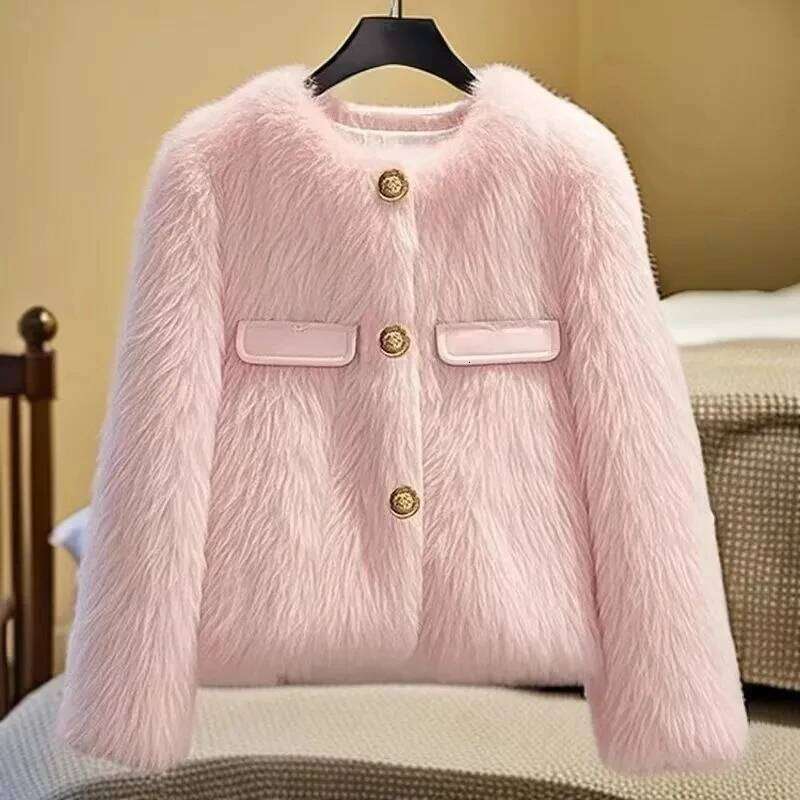 Pretty Faux Fox Fur Jacket Women's Outwear 2025 Autumn Winter New Fashion Loose Xiaoxiangfeng Warm Cotton-Padded Coat