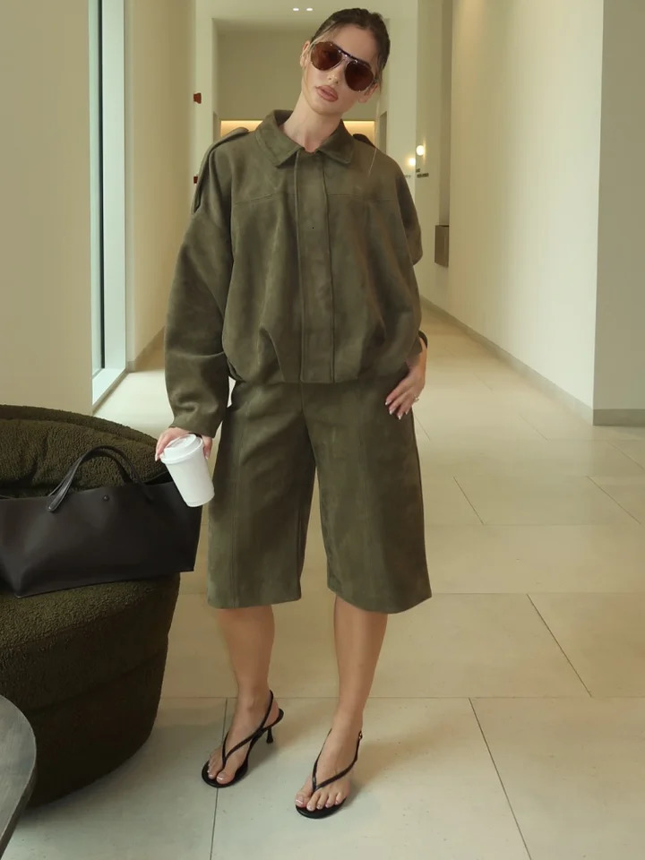 Womens Suede Jacket Cargo Coat Lapel Green Retro Short Top Pilot Leather Jackets Loose Casual Street Trendy Outerwear Work Pants 250729