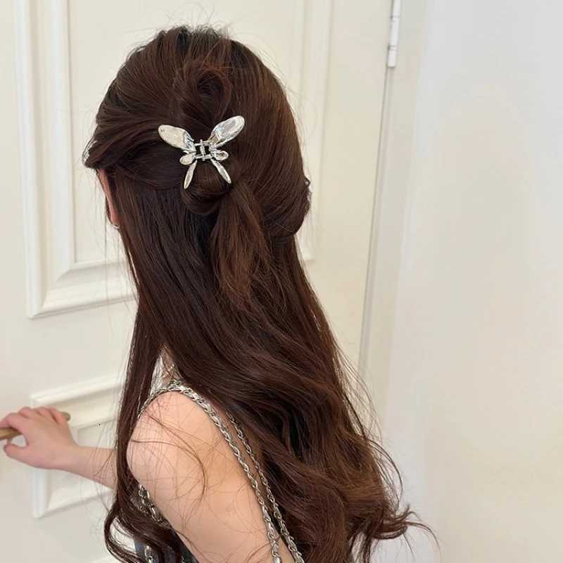 Butterfly Hair Claw Gothic Metal Hair Clip Lightning Irregular Claw Clip Crab Hairpin Barrettes for Women Headwear Accessories Z250729
