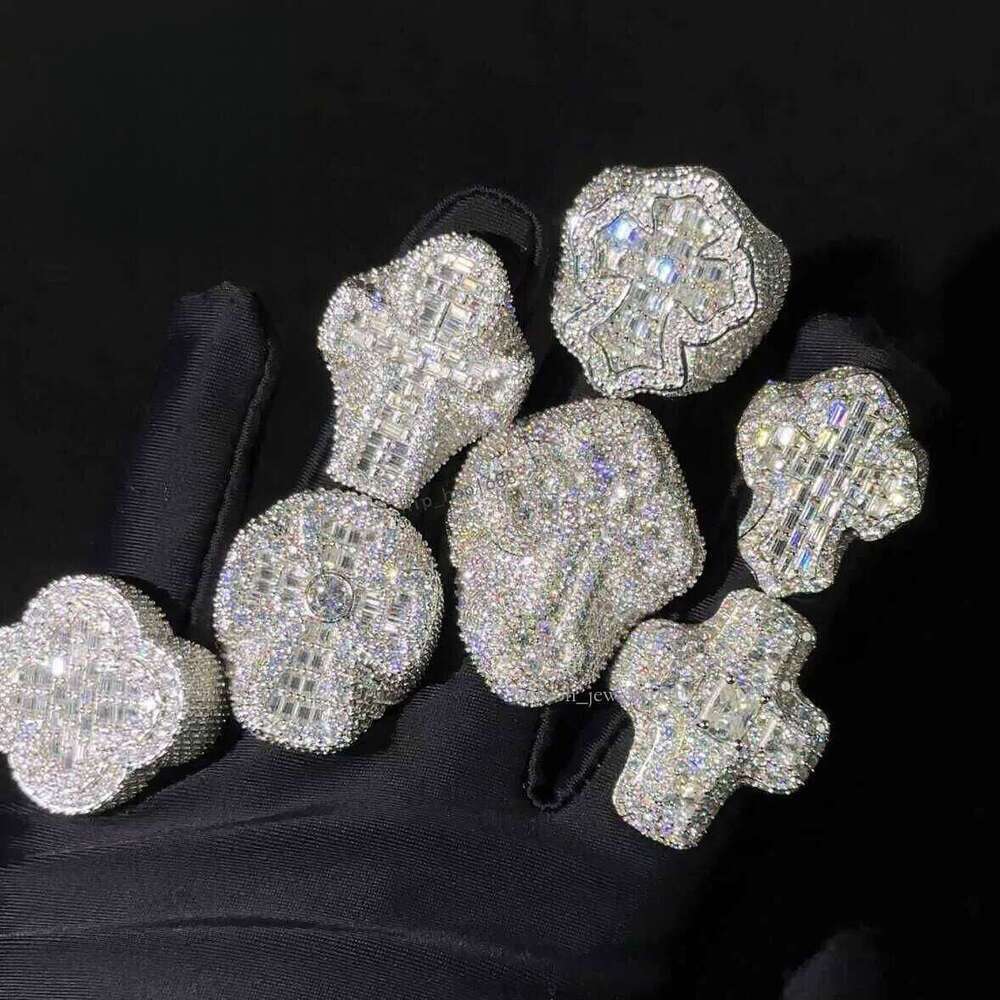 Style Hot Sale Vvs Men Dia Rings Sier Ice Out Cross Moissanite Hip Hop Ring Collection