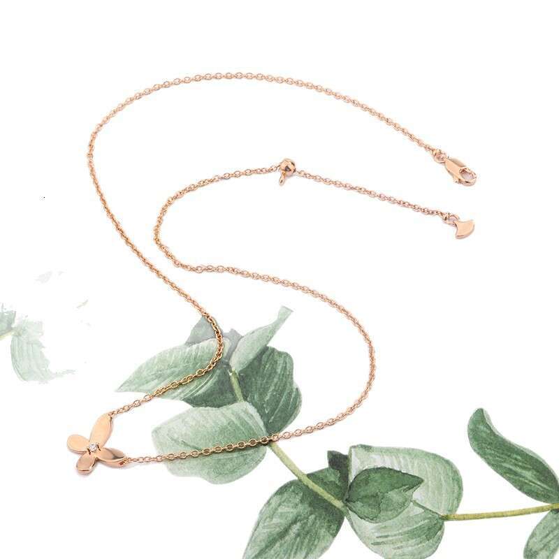 New Phantom Necklace Meteor Metal Glossy Butterfly Pendant Women's Versatile Collarbone Chain