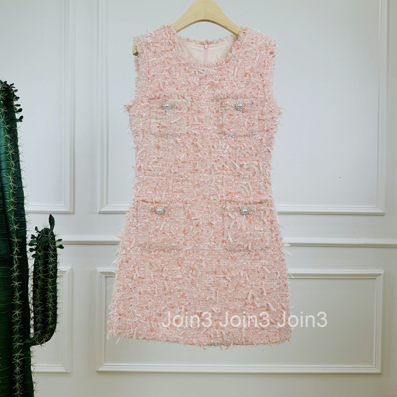 Winter Spring New French Style Small Fragrance Willow Leaf Age-Reducing Fashionable Elegant Whitening Base Sleeveless Vest Dress