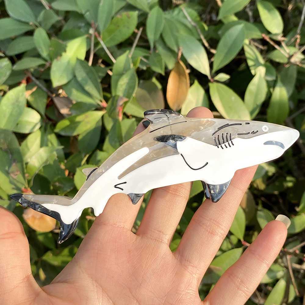 Creative Shark Shape Crab Acetate Hair Clip Claw For Women New Summer Marine Animal Beach Barrettes Hair Accessories Headwear Z250729