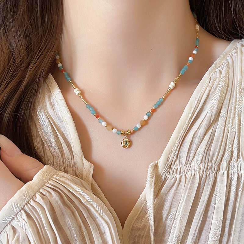 2025 New Dopamine Colorful Xiaomi Bead Niche Design Light High-end Clavicle Chain Elegant Necklace Jewelry for Women