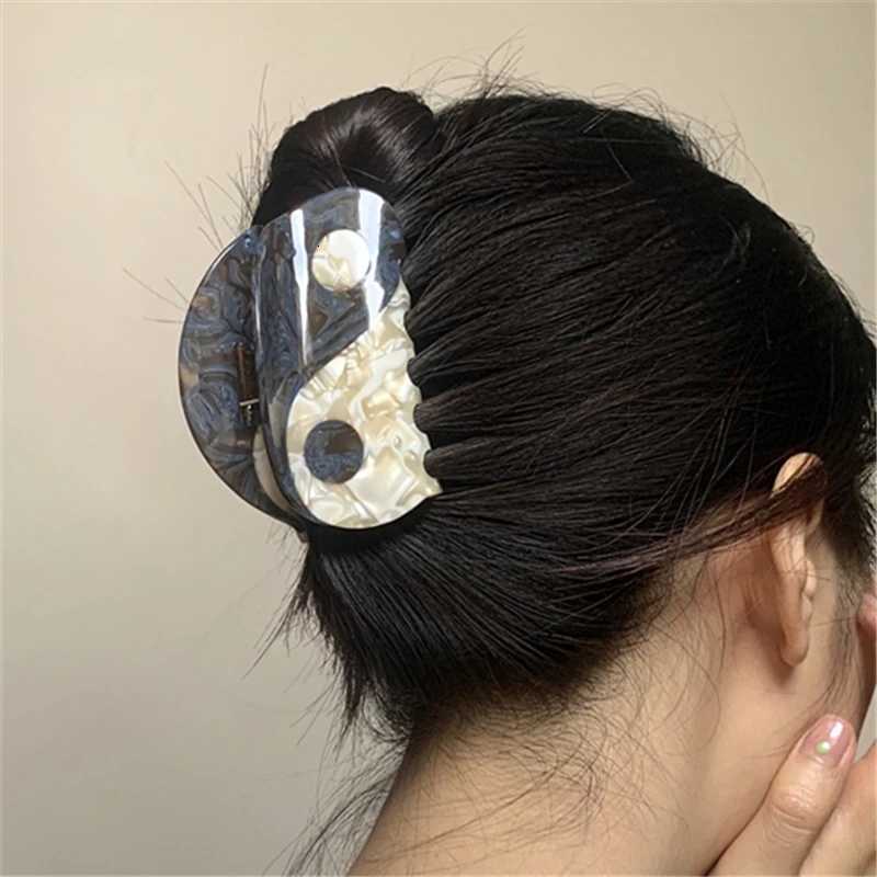 New Yin Yang Square Semicircle Acetate Black White Tai Chi Hair Clip Hairpin Headwear for Women Hair Accessory HUANZHI 2021 Z250729