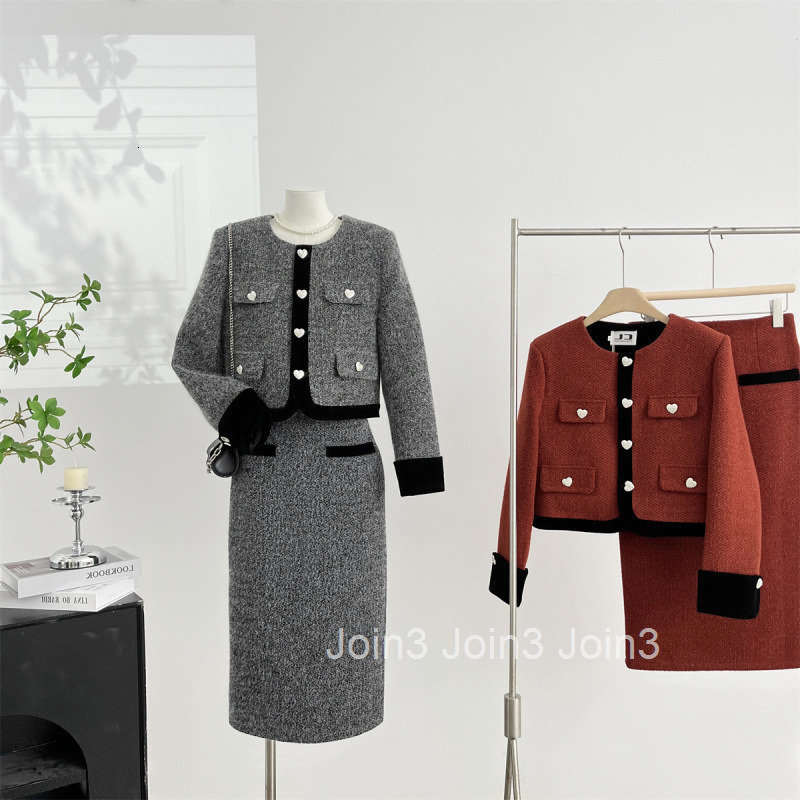 Winter Plus Size Womens Thickened Cotton Small Fragrance Style Skirt Set Slimming Long Sleeve Jacket Short High Waist Skirt Set