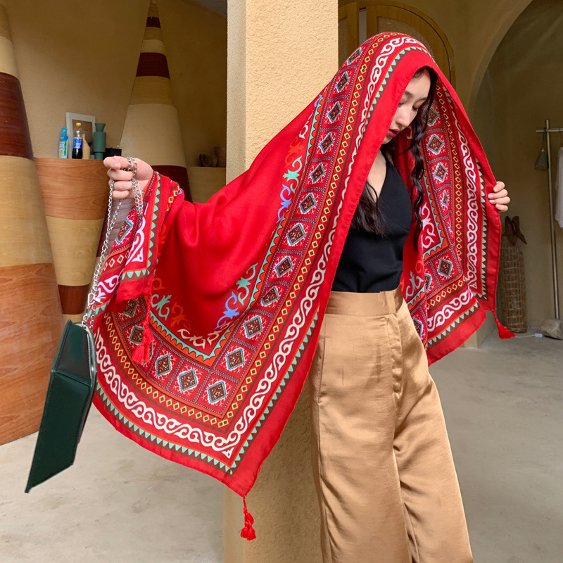 Shawl scarf dual beach sunscreen beach scarf red big scarf female desert travel photo 2025