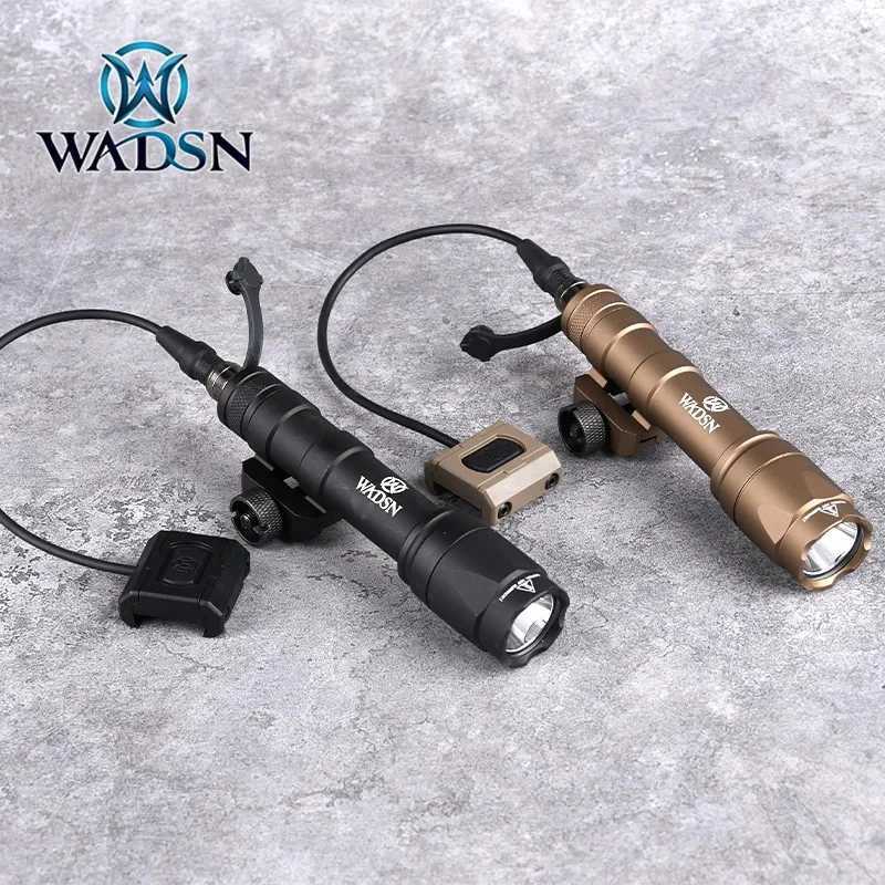 Tactical M600C Portable Scout Light Metal Flashlight With Modbutton Switch Airsoft Gun Light Hunting Rifle Lantern XJ250728