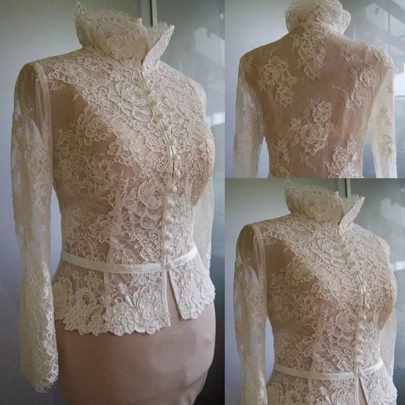 Long Sleeve Lace Appliques Women Wedding Dress Pearl Button Jacket Wraps Bridal Boleros High Neck Wedding Accessories Custom Made