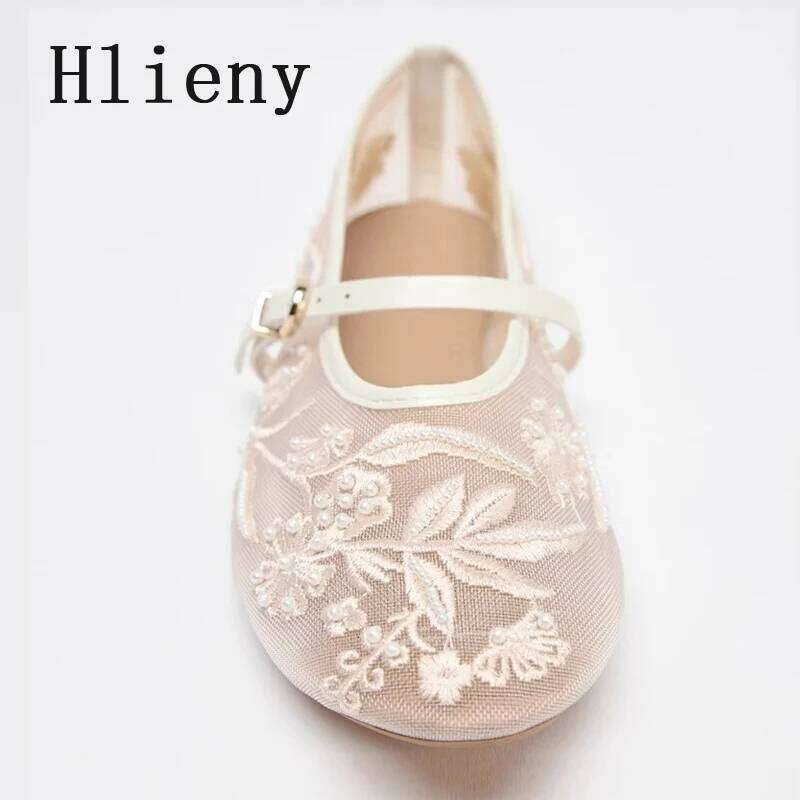 Hlieny Woman Design Embroidery Flowers Pearl Mesh Round Tor Buckle Strap Ballet Flats Loafers Ladies Mary Jane Shoe Mules Sandal
