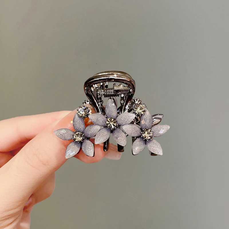 Rhinestone Glazed Flower Hair Clip Black Color High-end Half-tied Hair Claw for Womens Exquisite Hair Accessories Z250729