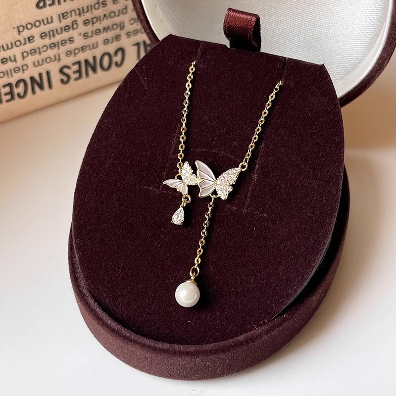 Micro Inlay Large and Small Drop Glaze Butterfly Tassel Pendant Necklace for Women, High-end Light Niche Collarbone Chain, 2025 New Model Jewelry for 