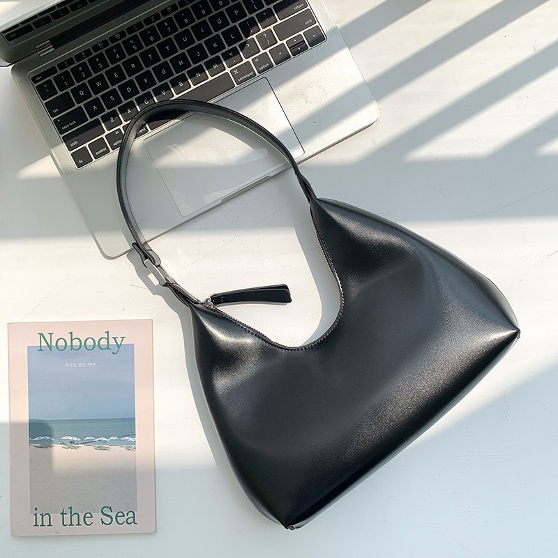 fashion bags women's bags wholesale portable fashion shoulder bags women's high-end retro underarm bags women