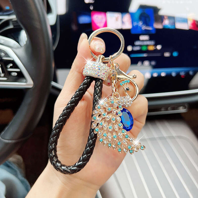 Fashion Diamond-Studded Peacock Korean Style Personalized Creative Alloy Car Keychain Simple Bag Decoration Pendant