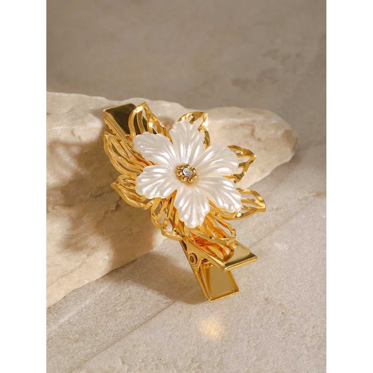 Uworld Statement Stainless Steel Acetate Sheet Flower Hollow Flower Hairpin Hair Accessories Waterproof Fashion Jewelry Hair Clip Z250729