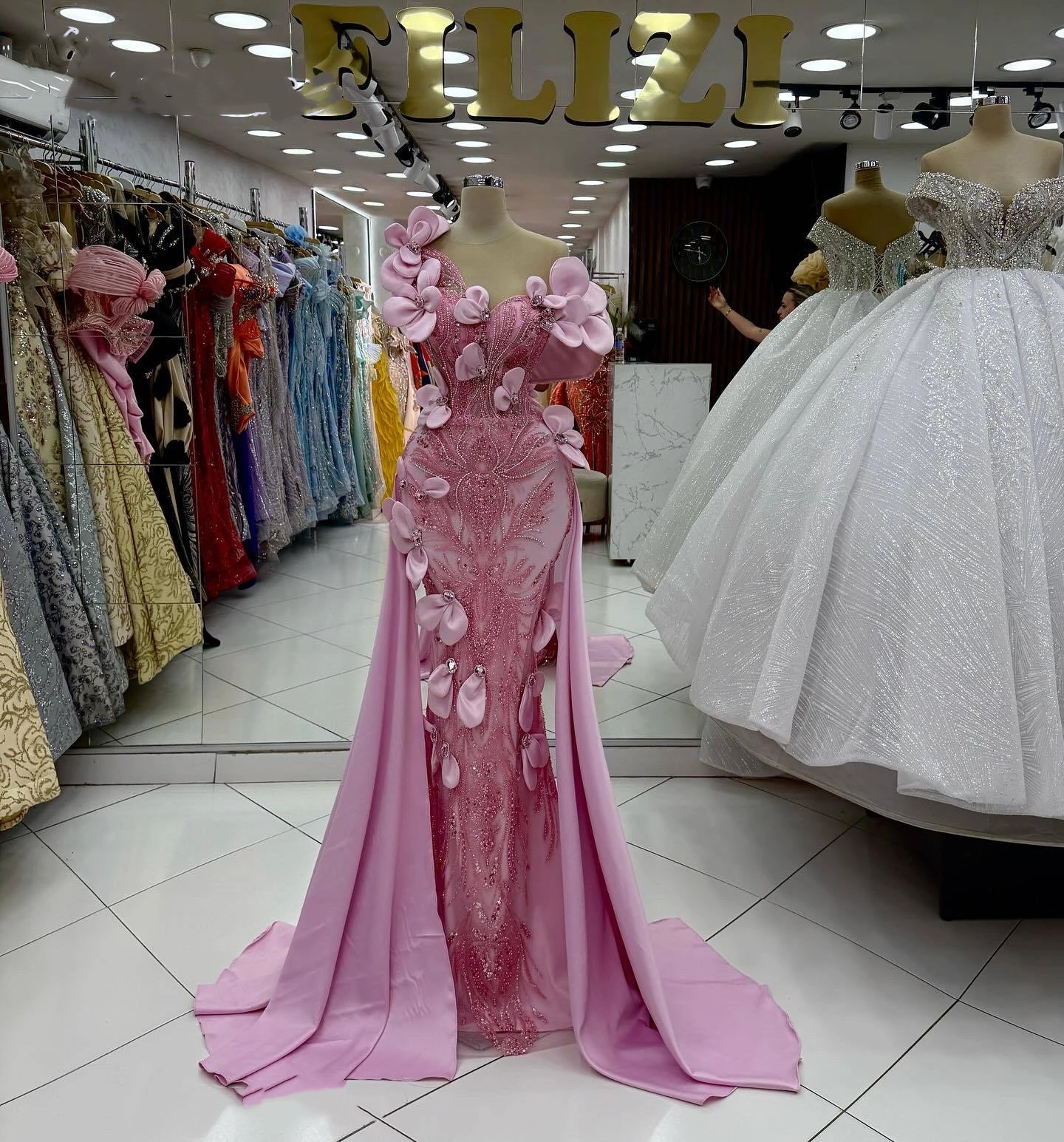 Gorgeous Evening Dresses Crystal Sequins Prom Dress Beading One Shoulder 3D Flowers Sleeveless Mermaid Party Gowns Vestidos De Noche Plus Size