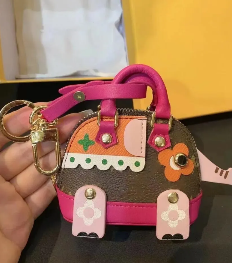 Keychains Lanyards Keychains Lanyards Mini Handbgs Charms Designer Dog Elephant Leather Car Keyring Chain Mini Earphone Bag Purse Zipper Pocket Bag Pendant Keys