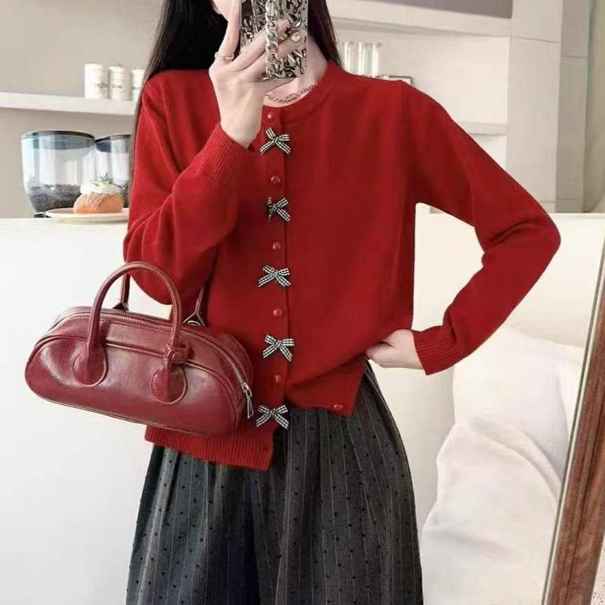 Korean-style soft knit sweater for women new autumn and winter bow button design age-reducing knit coat for women free shipping