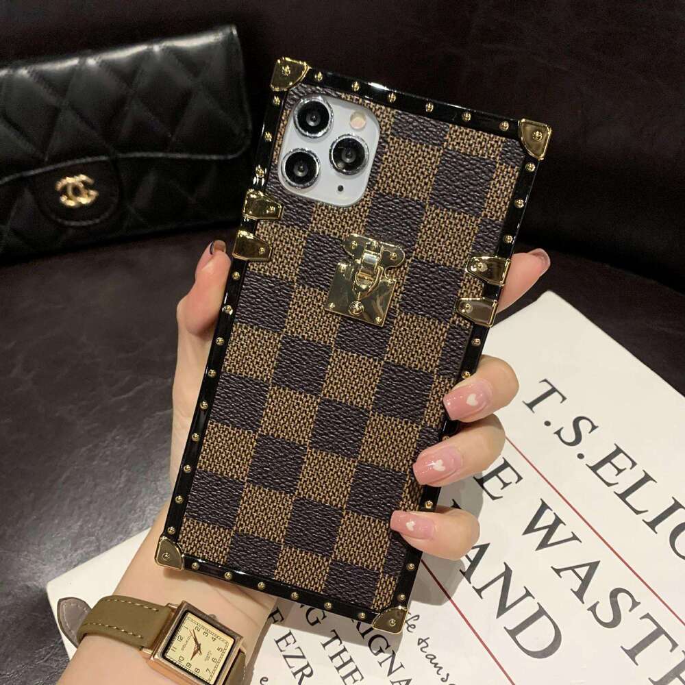 DHgadgets Suitable for Apple 16 Pro Max Plaid Square Case iPhone 15 Old Flower Checkerboard Phone Cover