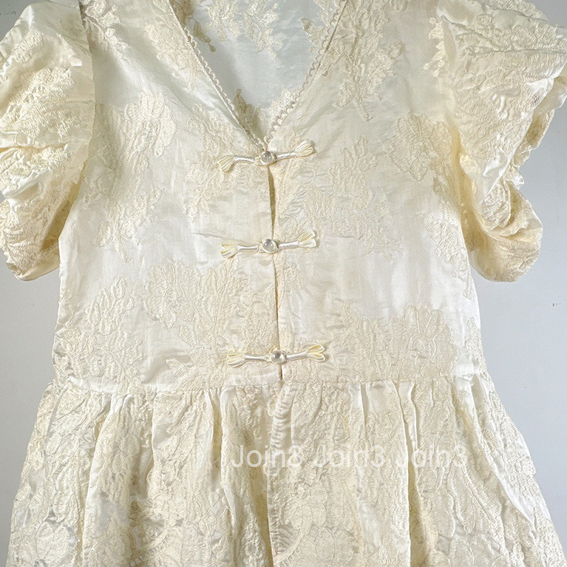 Summer New Style New Chinese Style High-end V-neck Puff Short Sleeve Shirt Womens Top Button Jacquard Blouse Women