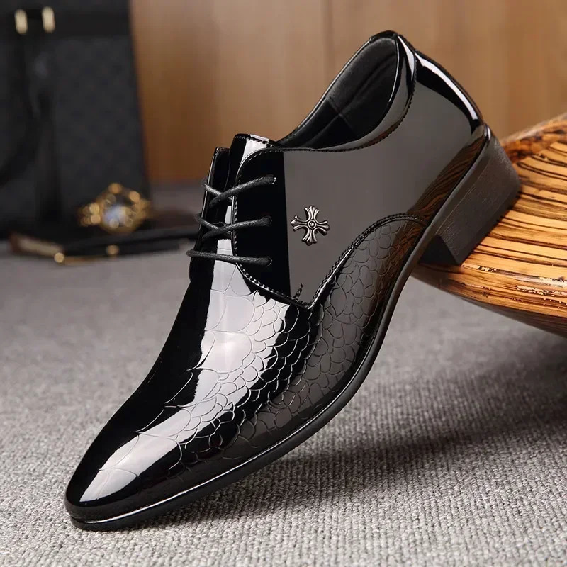 Oxford shoes for men patent leather wedding shoes office slip on men work shoe Pointed Toe derbies sapatos masculinos 250724