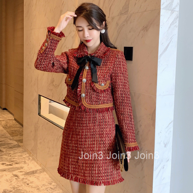 French New Year Festive Fragrance Suit Womens Autumn Winter Thick Floral Woolen Fashion Short Coat and Skirt Two-Piece Set