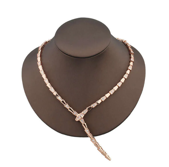 New vintage snake necklace ladies with head tail pendants party and man high quality wedding accessories couple jewelry gift