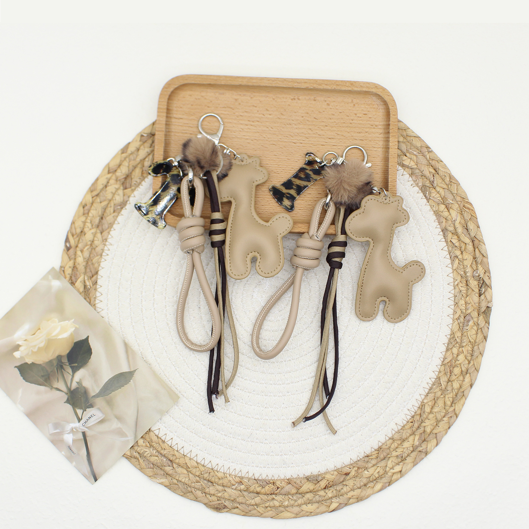 New Melad Leopard Print Acrylic Letter Miuins Series Woven Rope PU Giraffe Keychain Bag Pendant