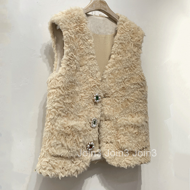 French Style Vest Autumn Winter New Fashionable Chic Age-Reducing Diamond Buckle Lamb Wool Vest Jacket for Women