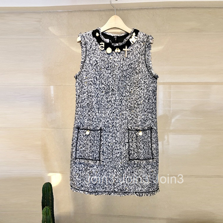 autumn and winter coarse woolen fabric temperament celebrity Street vest dress