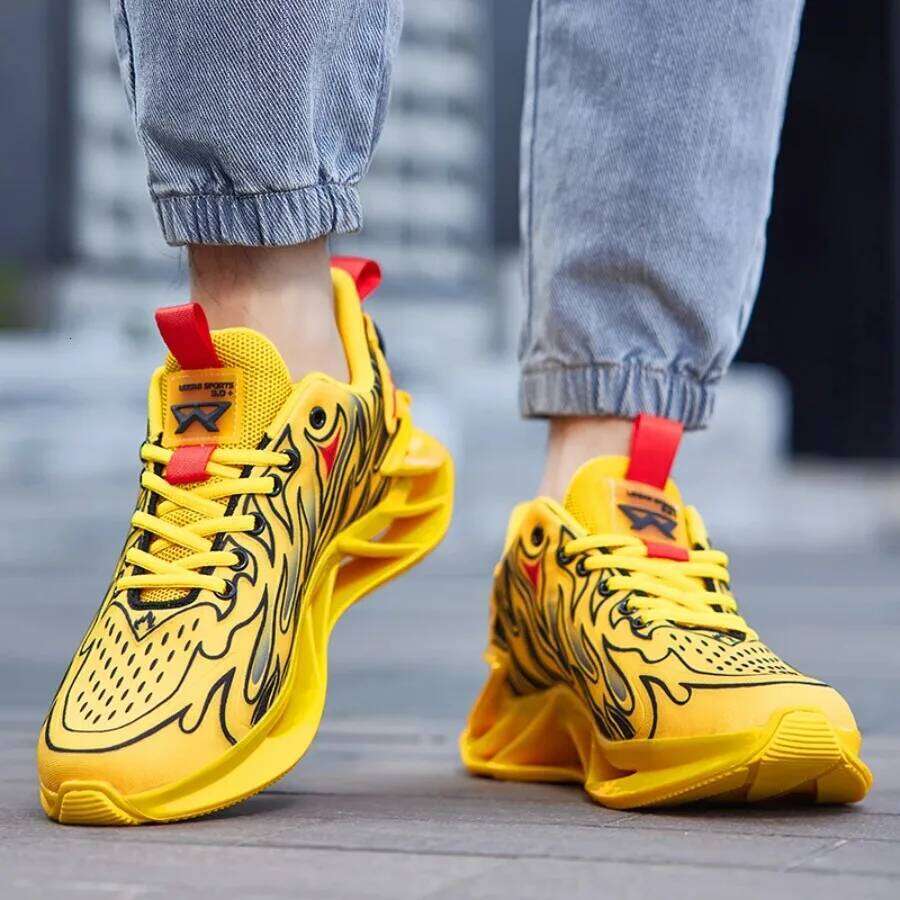 2025 new Men Sneakers man casual Men's tenis shoes Trainer Race Breathable fashion running Shoes for