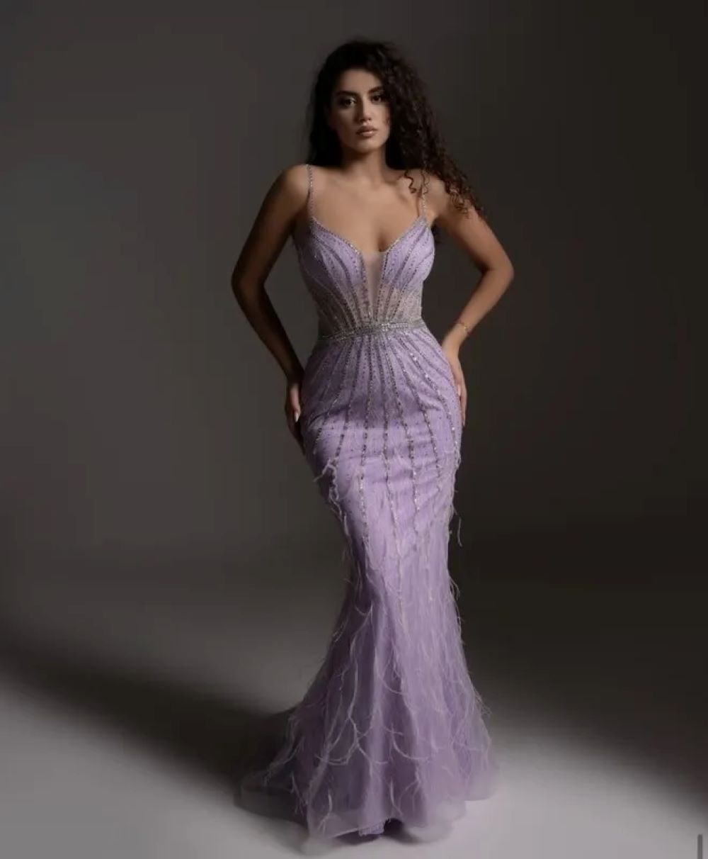 Classic Evening Dresses For Women Sweetheart Neck Spaghetti Straps Sleeveless Gown Sequins Feather Floor Length Dress Party Customized Dress