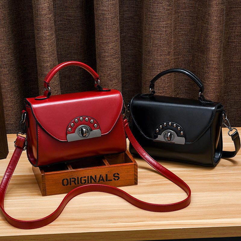 Designer's Luxurious And Fashionable Small Square Bag, Trendy And Fashionable Crossbody Bag, Women's Bag, Popular Shoulder Bag, Casual Saddl