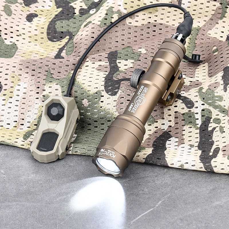 WADSN M600 M600C Tactical Flashlight Airsoft Hunting Aisoft Weapon Scout Light Axon Dual Function Switch Picatinny Rail XJ250728