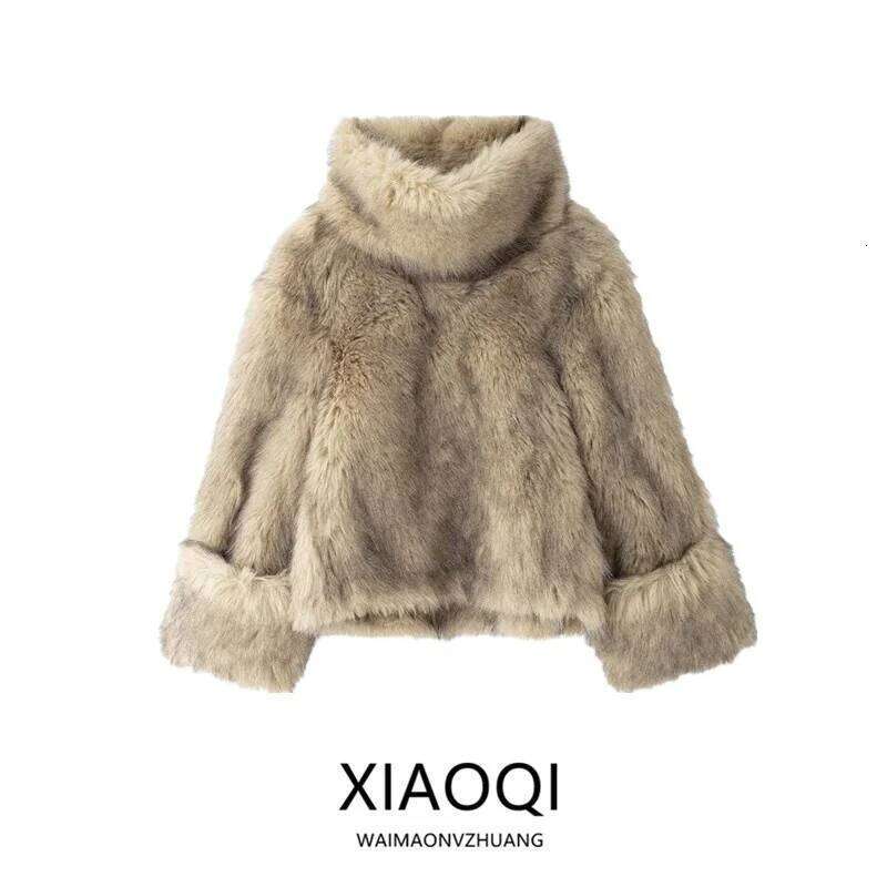 Autumn Winter New Arrival Women's Faionable Versatile Synthetic Fur Ort Coat Design Loose Fit Regular Length Outerwear